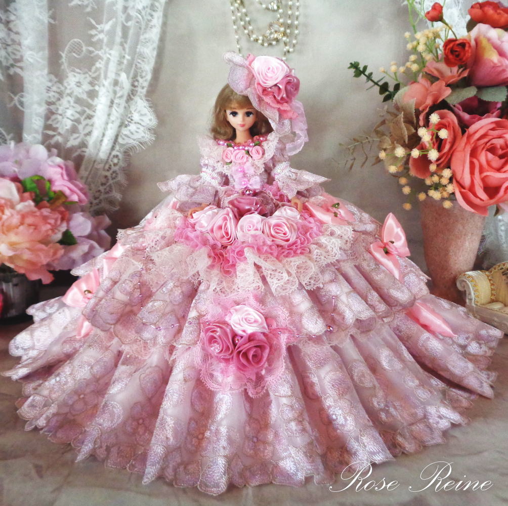 ベルサイユの薔薇 クラシカルロマンス ニュアンスピンクのフリルドールドレス