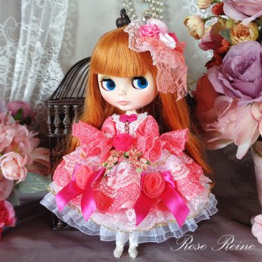 ロリータロマンス 妖精の花園 スウィングフリルのピンクグラデーションドールドレス