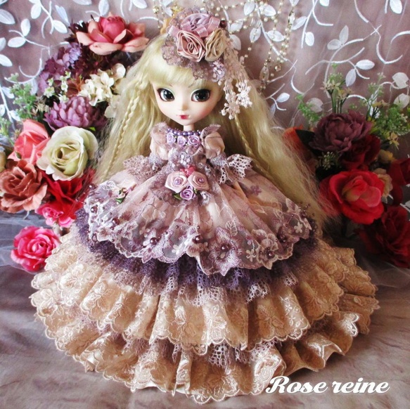 アンネローゼ王妃 薔薇の花園 アンティークモーブのロイヤルプリンセスドールドレス